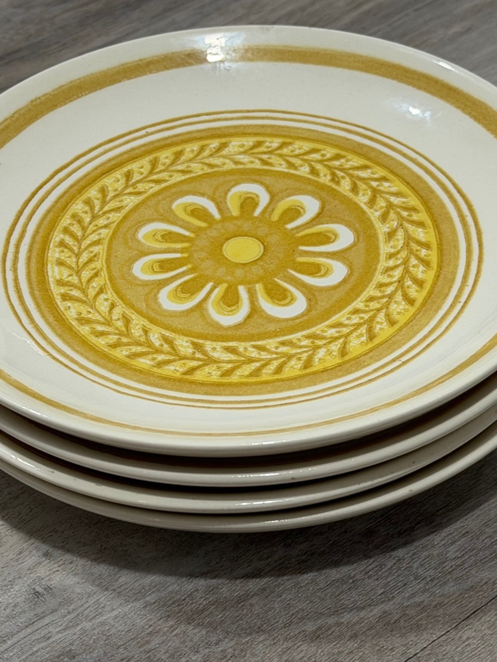 Royal China Casablanca Salad Plates Set 4 Yellow Floral Vintage